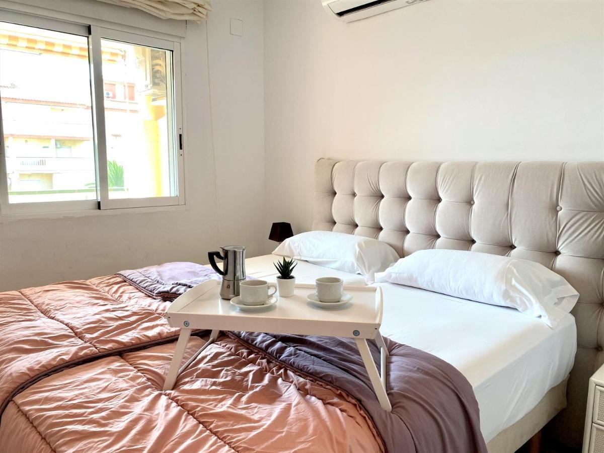 Ferienwohnung La Marina Vyb Frente Al Mar Dénia Exterior foto